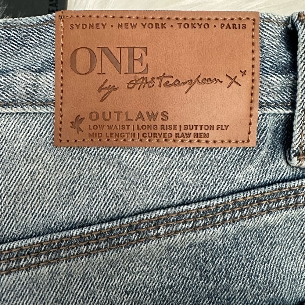 ONE TEASPOON Storm Buoy Outlaw Shorts 26 - Picture 7 of 9